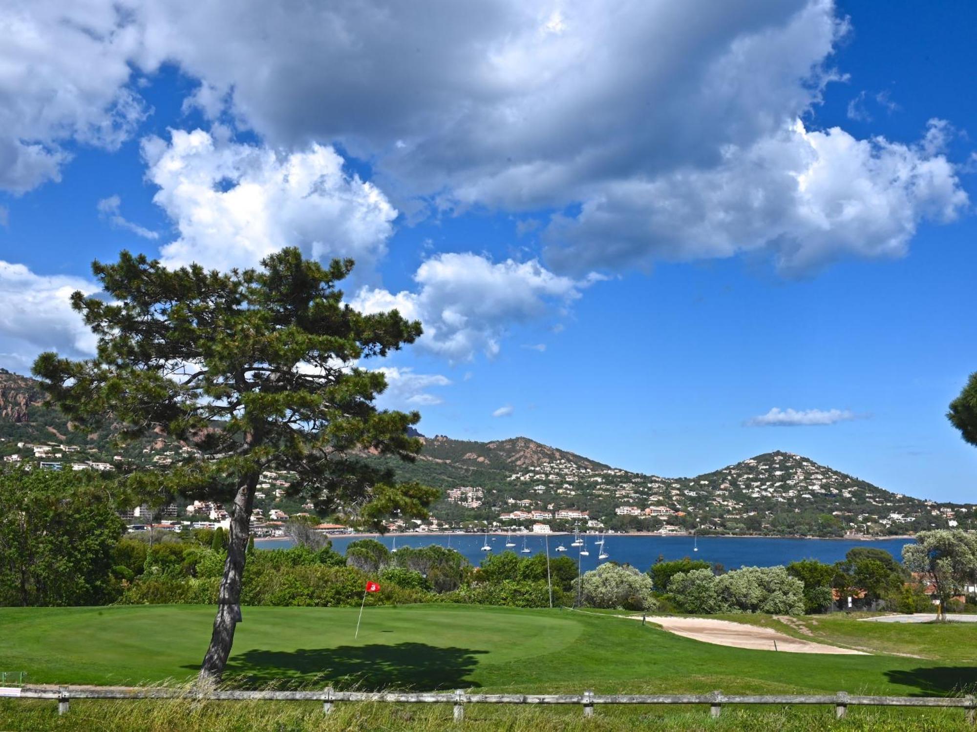 Apartment Village Cap Esterel - Le Village-14 By Interhome Saint-Raphaël Exterior foto