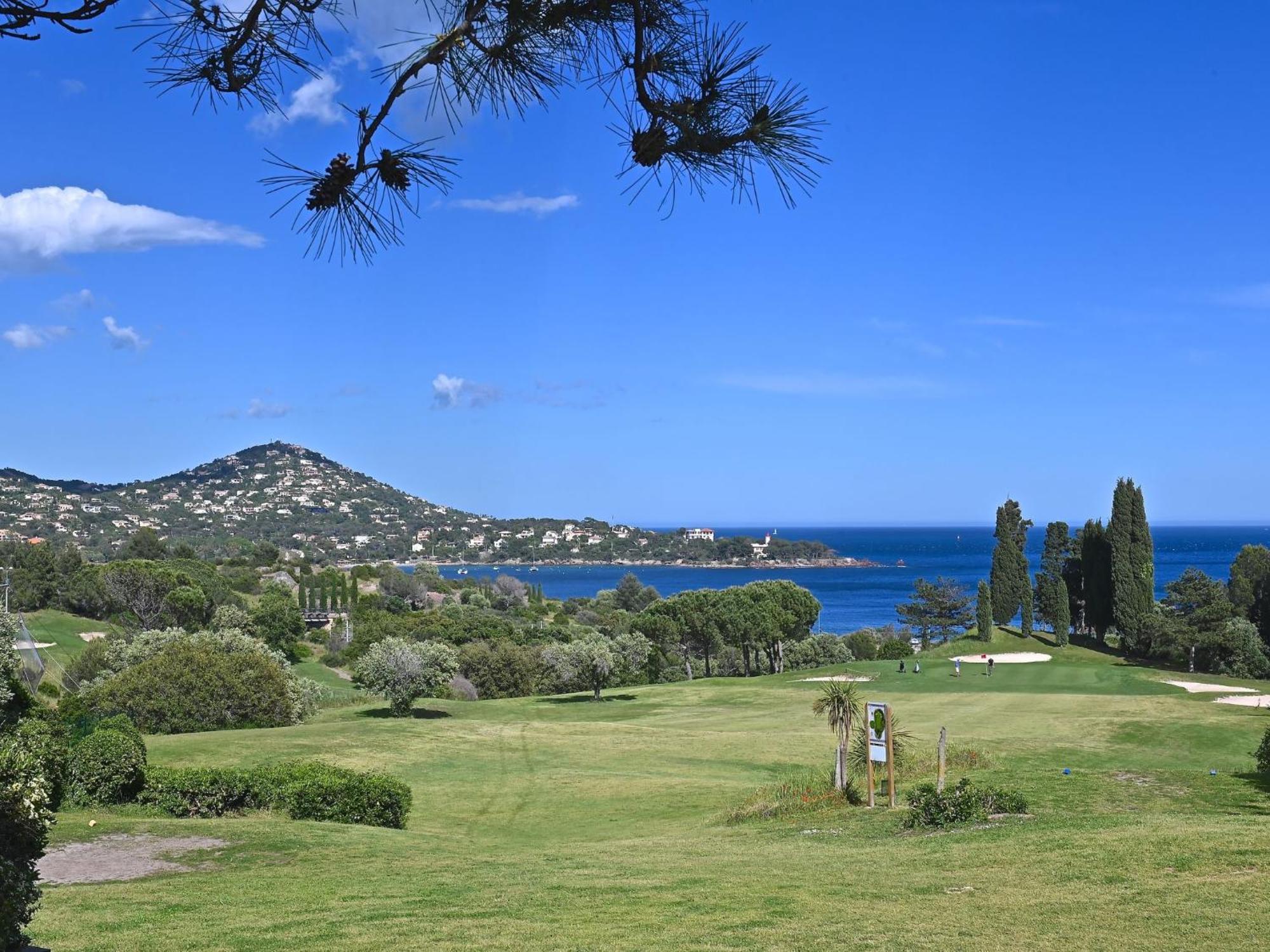 Apartment Village Cap Esterel - Le Village-14 By Interhome Saint-Raphaël Exterior foto