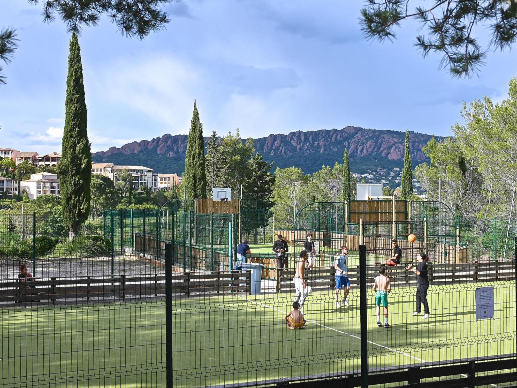 Apartment Village Cap Esterel - Le Village-14 By Interhome Saint-Raphaël Exterior foto